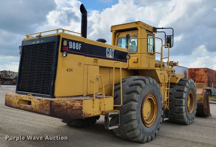 image for item L1256 1993 Caterpillar 988F  wheel loader
