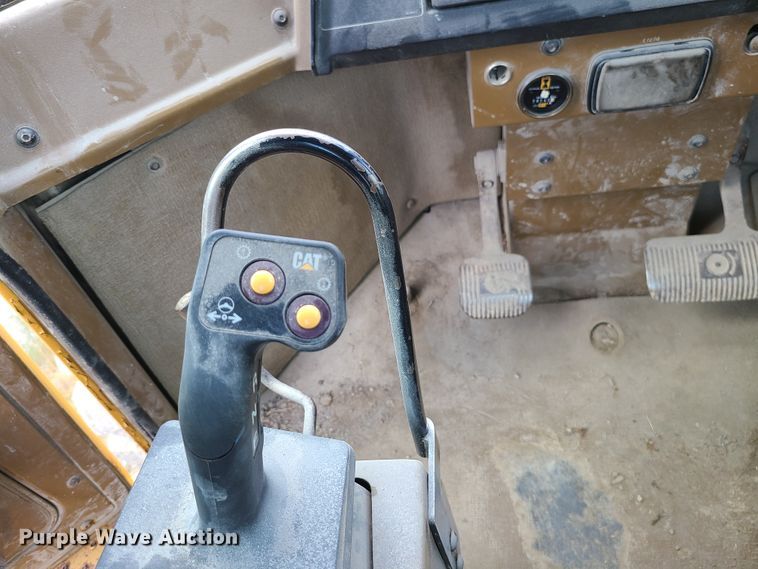 image for item L1256 1993 Caterpillar 988F  wheel loader