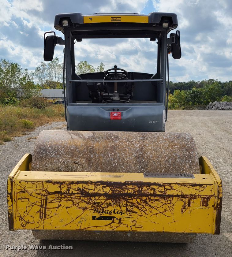 image for item L1258 Dynapac CA1500D  single drum vibratory roller