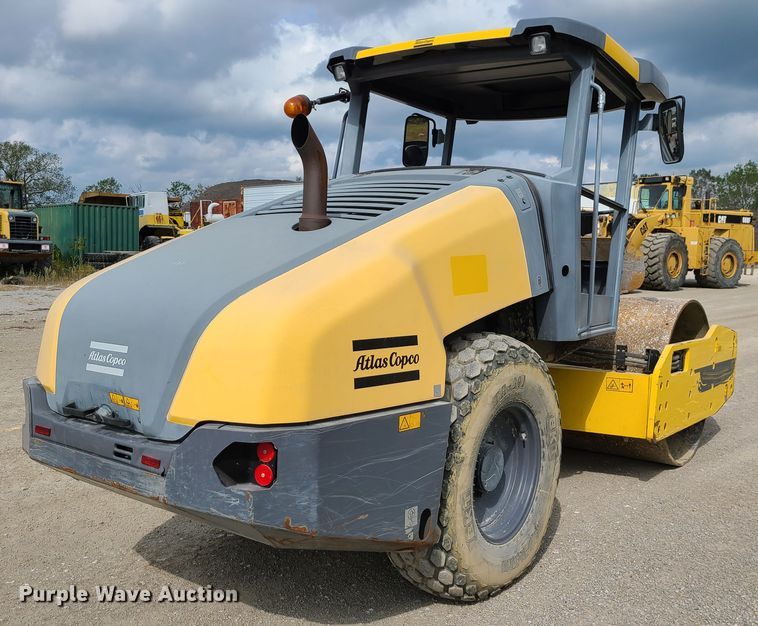 image for item L1258 Dynapac CA1500D  single drum vibratory roller