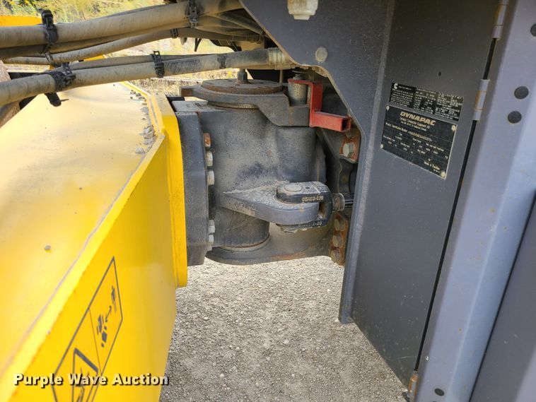 image for item L1258 Dynapac CA1500D  single drum vibratory roller