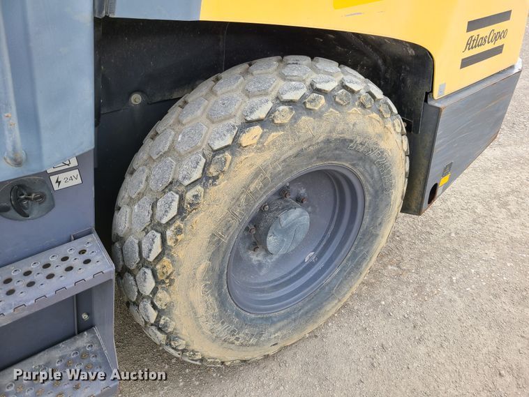 image for item L1258 Dynapac CA1500D  single drum vibratory roller