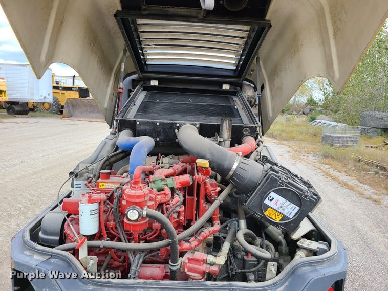 image for item L1258 Dynapac CA1500D  single drum vibratory roller