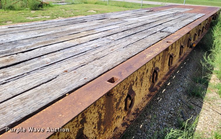 image for item BY9457 1994 Trail King TK70HT  drop deck equipment trailer