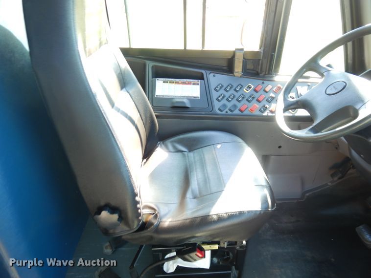 image for item DG0863 2009 Thomas Built Buses  school bus