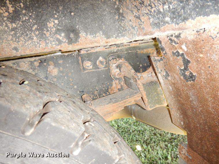 image for item DG0864 2009 Thomas Built Buses  school bus