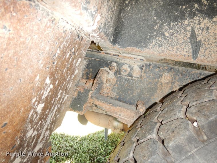 image for item DG0864 2009 Thomas Built Buses  school bus