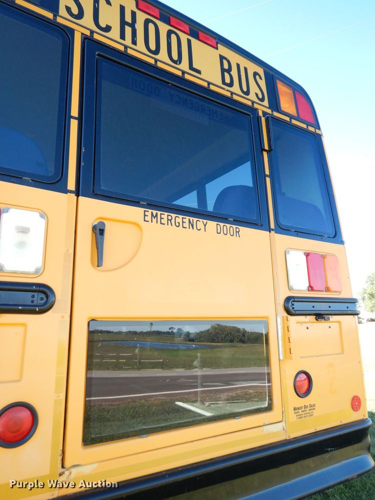 image for item DG0864 2009 Thomas Built Buses  school bus