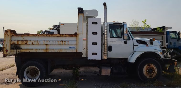 image for item DI6144 2009 International WorkStar 7300  dump truck