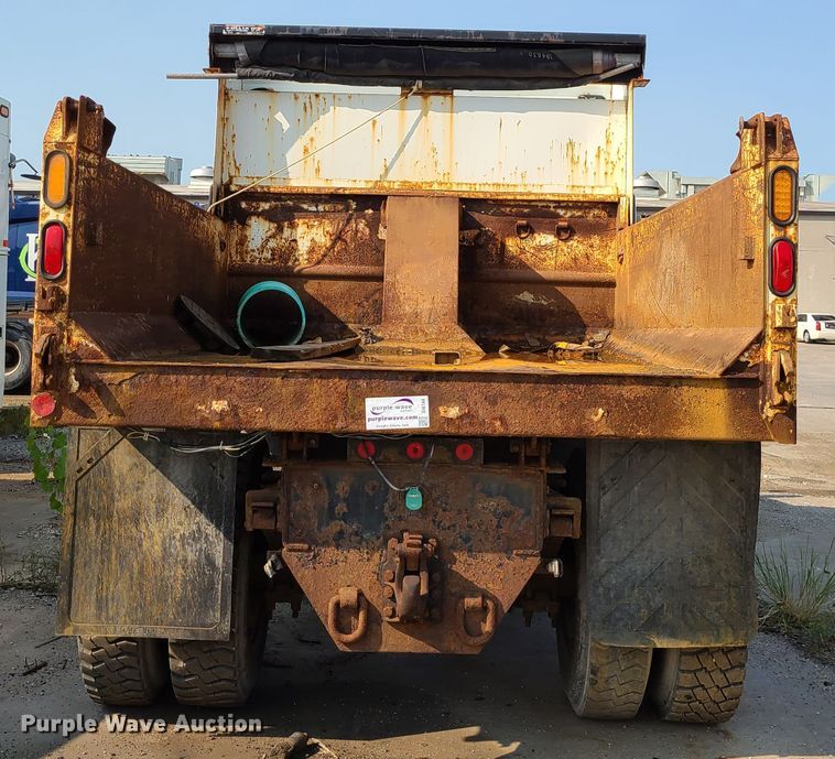 image for item DI6144 2009 International WorkStar 7300  dump truck