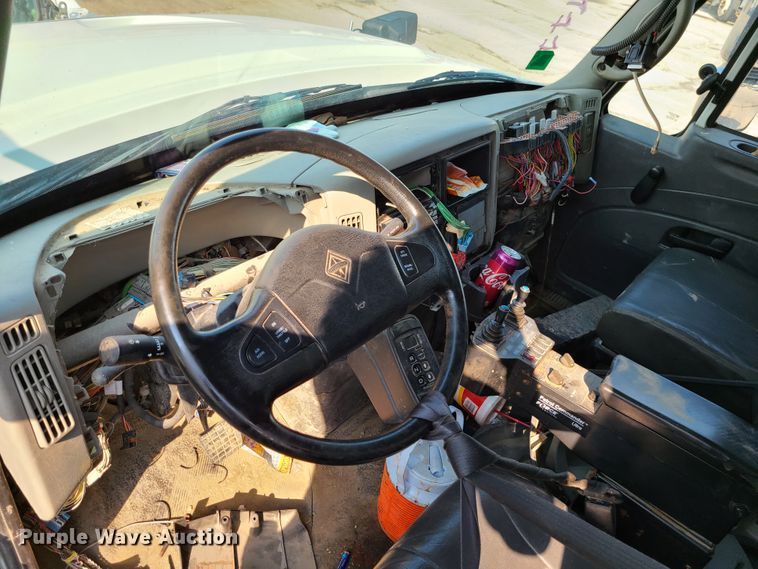 image for item DI6144 2009 International WorkStar 7300  dump truck