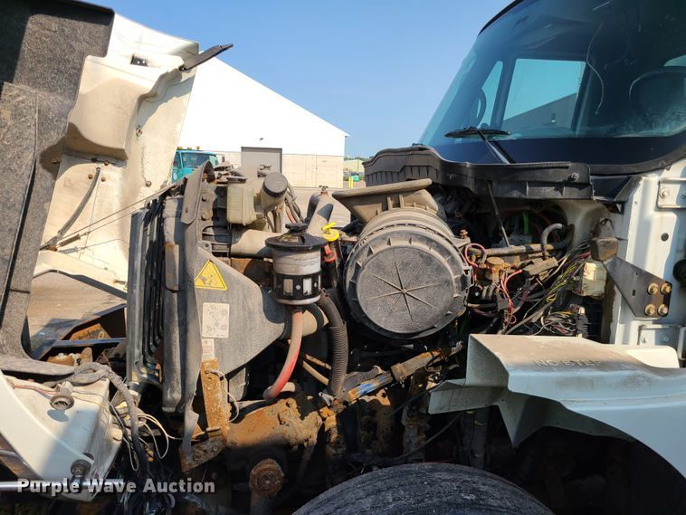 image for item DI6144 2009 International WorkStar 7300  dump truck