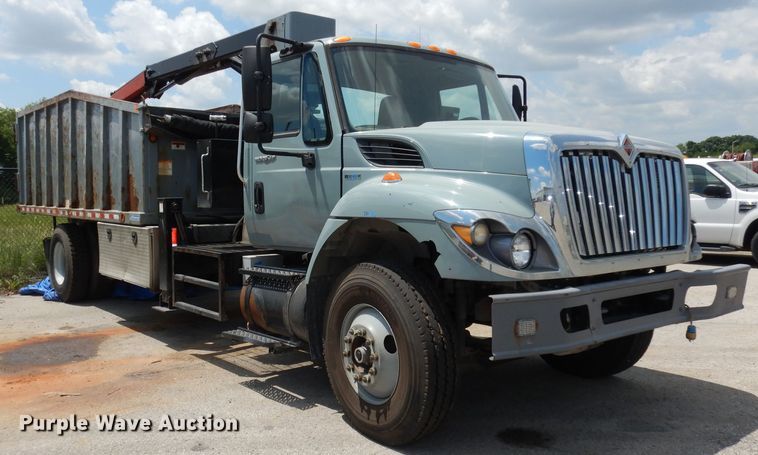 image for item DI6666 2010 International 7300  dump truck