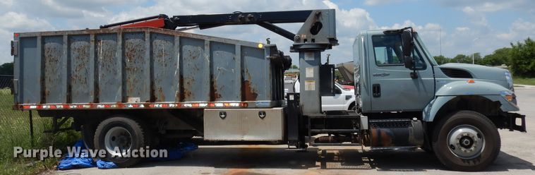 image for item DI6666 2010 International 7300  dump truck