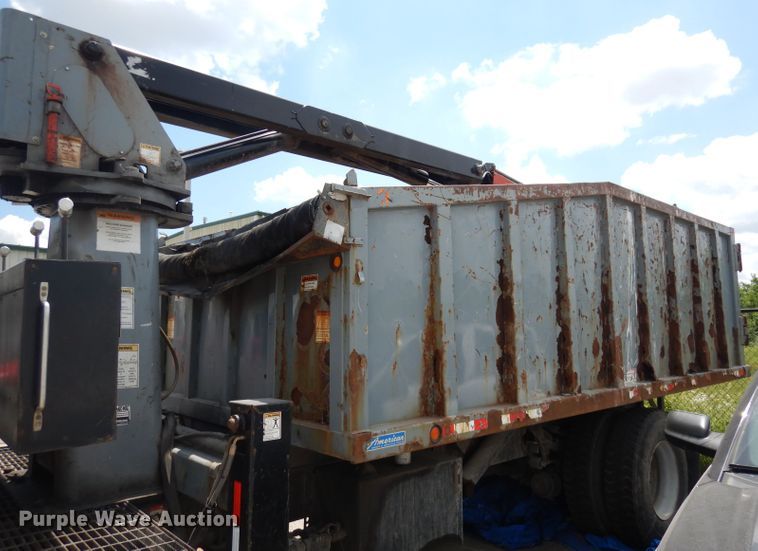 image for item DI6666 2010 International 7300  dump truck