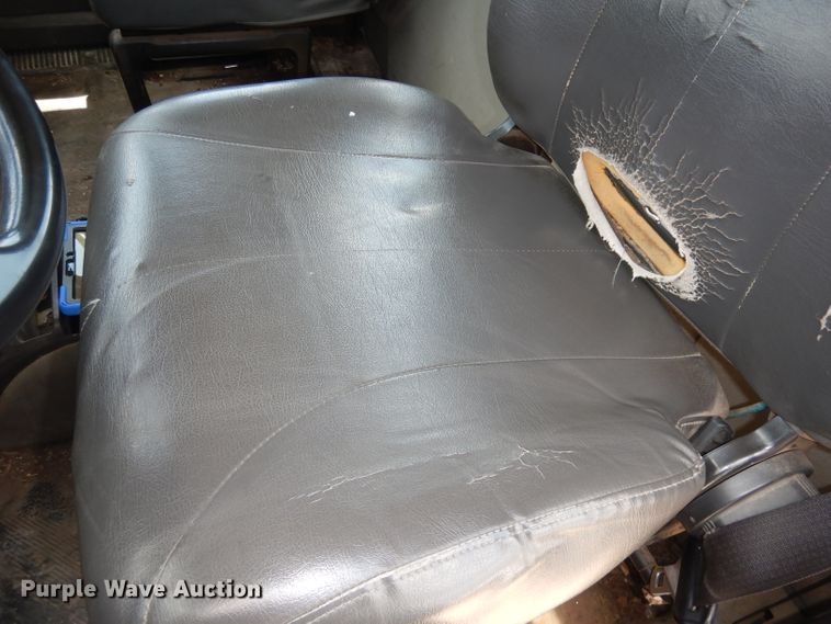 image for item DI6666 2010 International 7300  dump truck