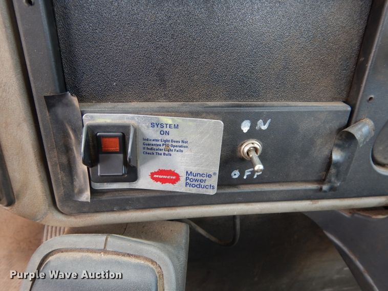 image for item DI6666 2010 International 7300  dump truck