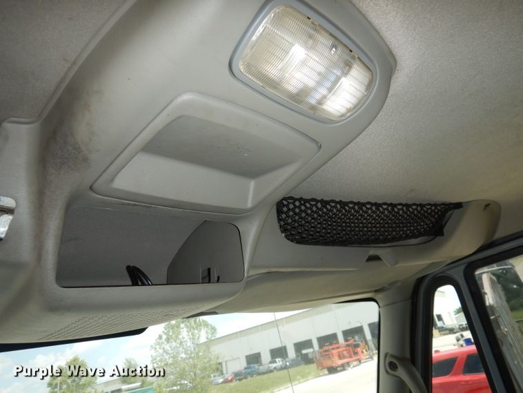 image for item DI6666 2010 International 7300  dump truck