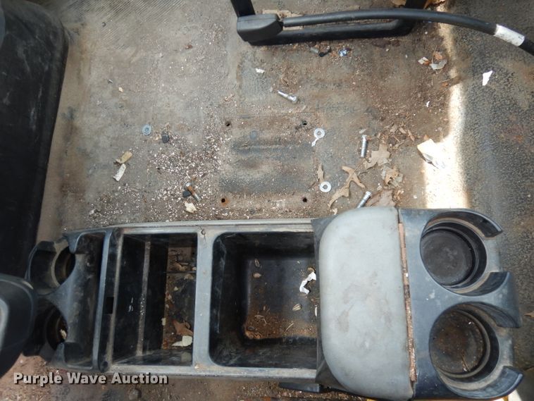 image for item DI6666 2010 International 7300  dump truck