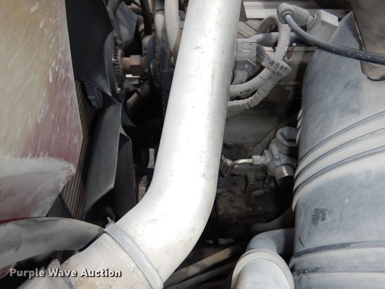 image for item DI6666 2010 International 7300  dump truck