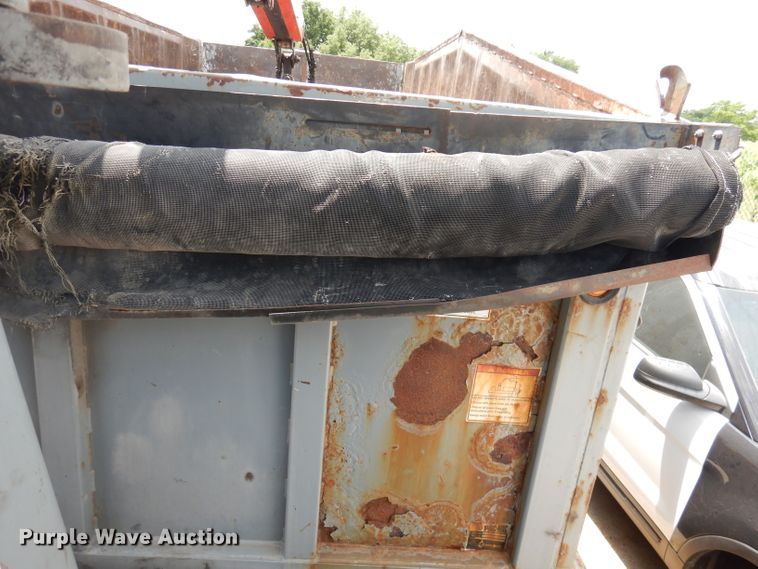 image for item DI6666 2010 International 7300  dump truck