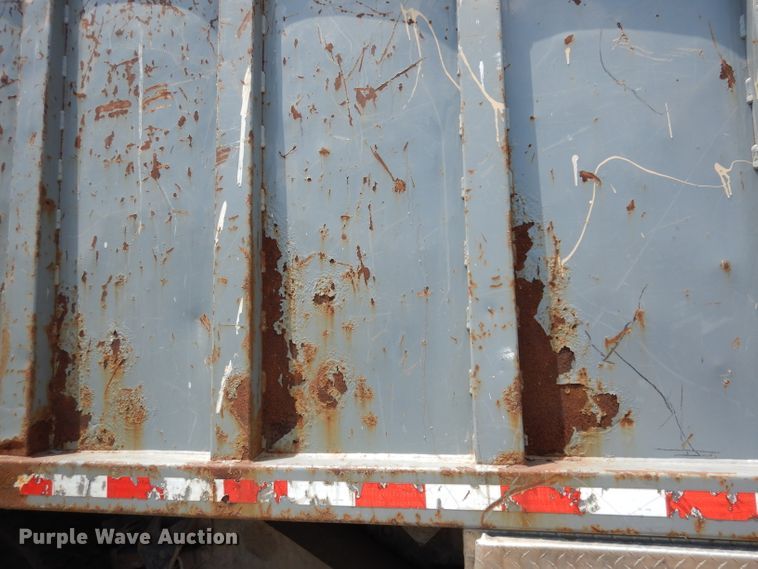 image for item DI6666 2010 International 7300  dump truck