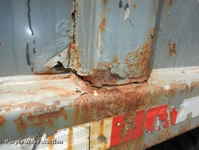 image for item DI6666 2010 International 7300  dump truck