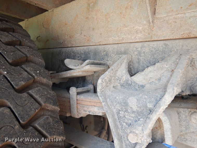 image for item DI6666 2010 International 7300  dump truck