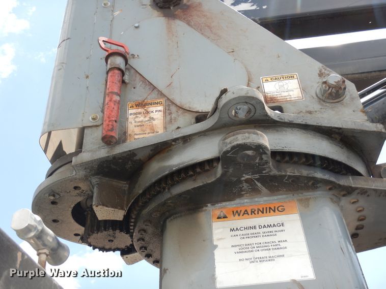 image for item DI6666 2010 International 7300  dump truck