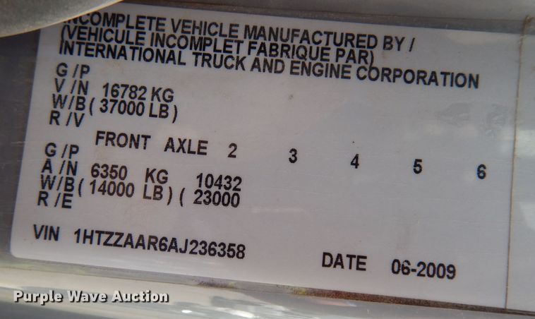 image for item DI6666 2010 International 7300  dump truck