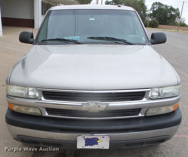 image for item DJ7507 2005 Chevrolet Suburban  SUV