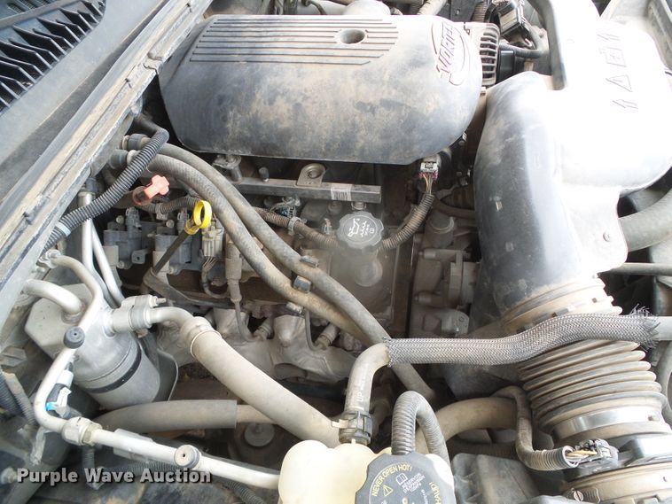 image for item DJ7507 2005 Chevrolet Suburban  SUV