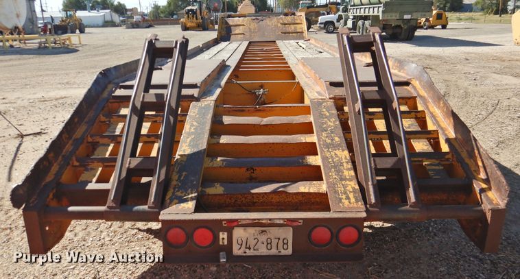 image for item DK2473 1984 Belshe T-10GN  drop deck equipment trailer