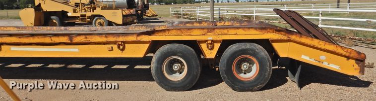 image for item DK2473 1984 Belshe T-10GN  drop deck equipment trailer