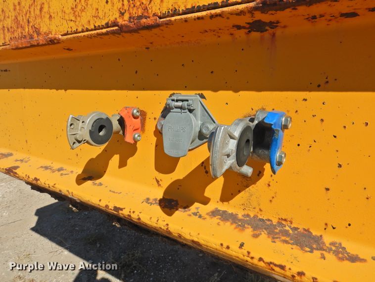 image for item DK2473 1984 Belshe T-10GN  drop deck equipment trailer