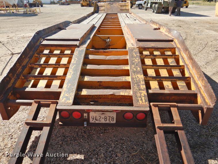 image for item DK2473 1984 Belshe T-10GN  drop deck equipment trailer