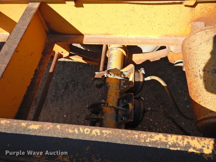 image for item DK2473 1984 Belshe T-10GN  drop deck equipment trailer