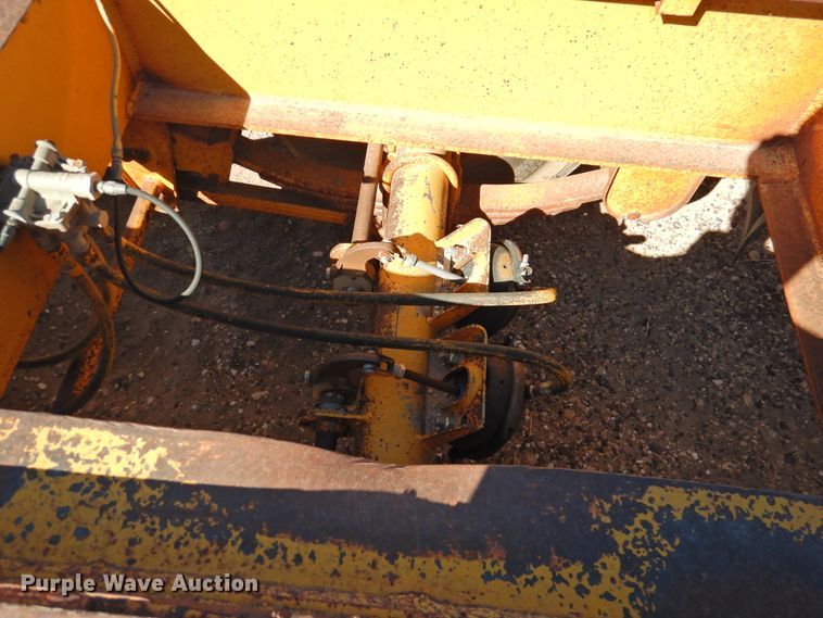 image for item DK2473 1984 Belshe T-10GN  drop deck equipment trailer