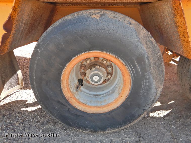 image for item DK2473 1984 Belshe T-10GN  drop deck equipment trailer