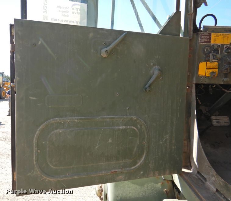 image for item DK2475 1979 Am General M814WO/W  flatbed truck