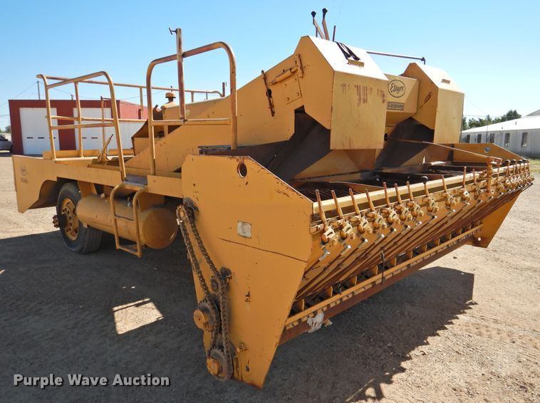 image for item DK2476 Etnyre  chip spreader