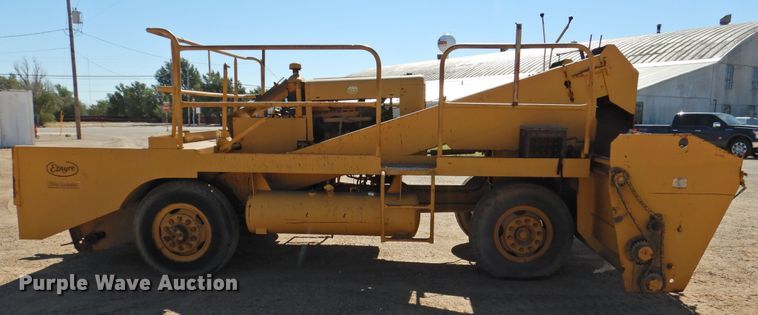 image for item DK2476 Etnyre  chip spreader