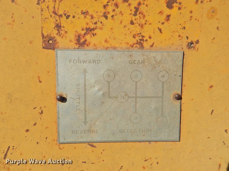 image for item DK2476 Etnyre  chip spreader