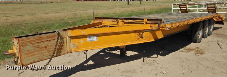 image for item DK2479 1984 Starlite  equipment trailer