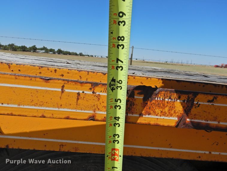 image for item DK2479 1984 Starlite  equipment trailer