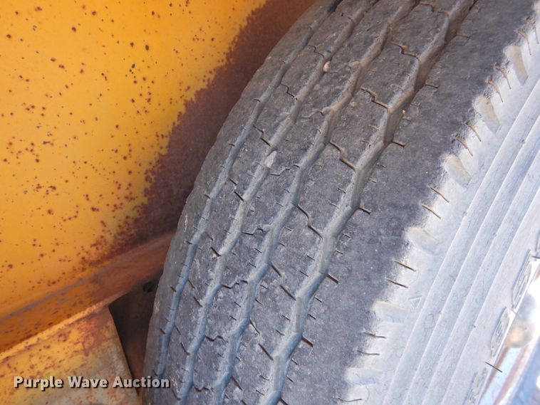 image for item DK2479 1984 Starlite  equipment trailer