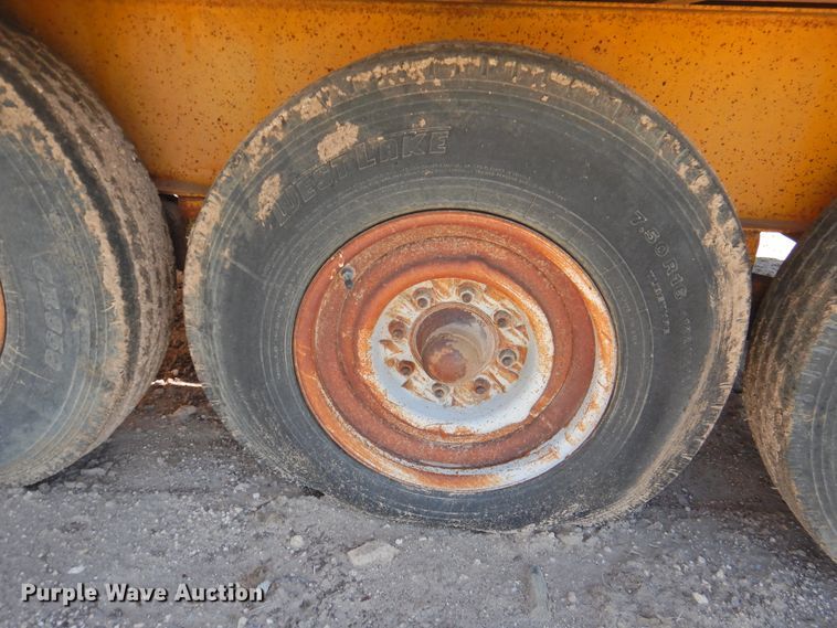 image for item DK2479 1984 Starlite  equipment trailer