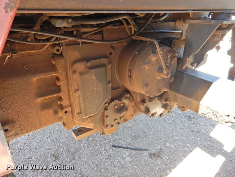 image for item DK2481 1981 International 3688  tractor