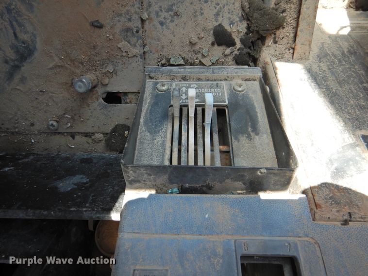 image for item DK2481 1981 International 3688  tractor