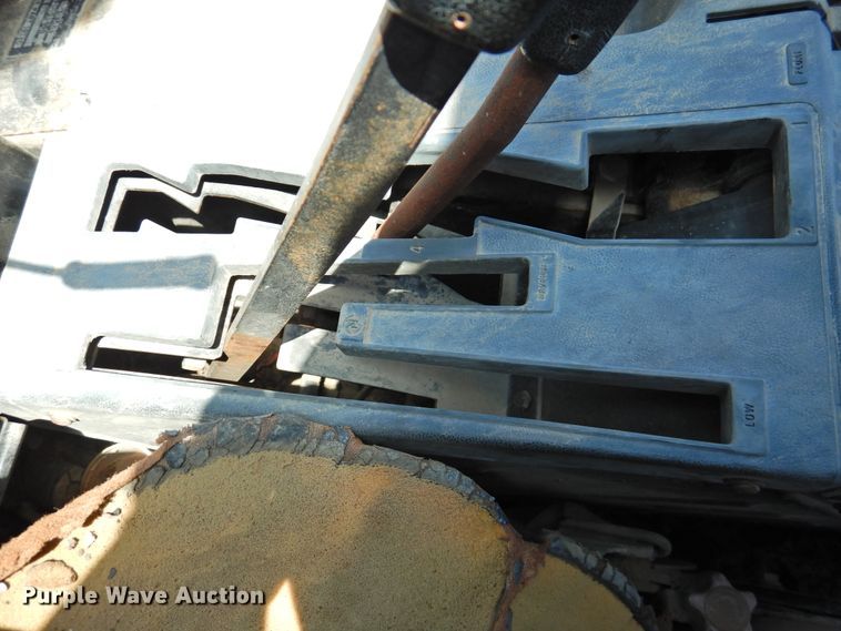 image for item DK2481 1981 International 3688  tractor